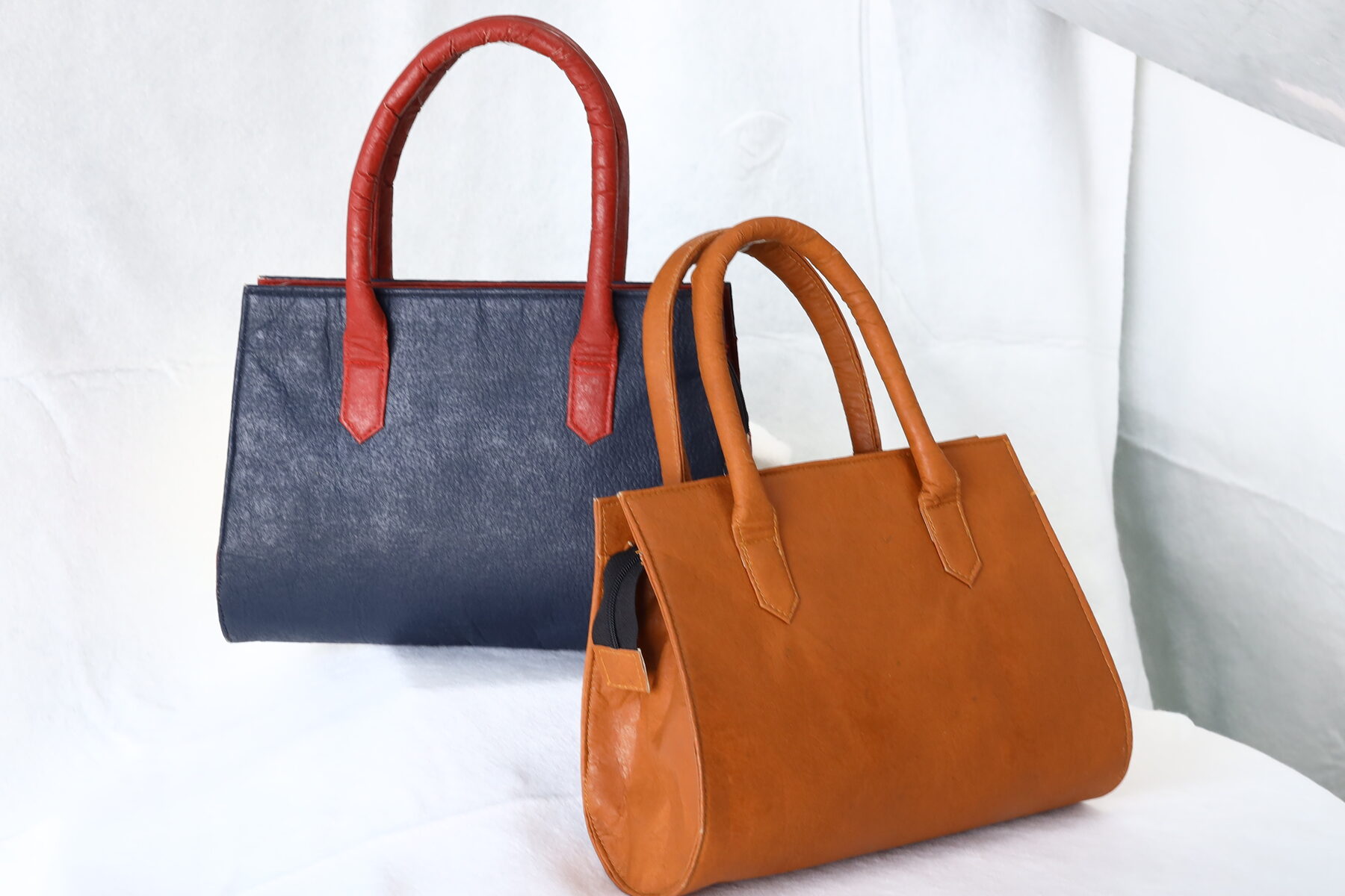 Parna areca leather product photography